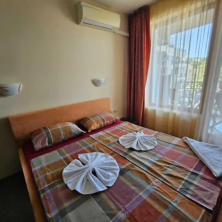 Europroperties Zlatna Kotva 아파트