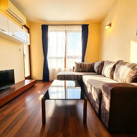 Europroperties Zlatna Kotva * ゴールデンサンド