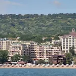 Europroperties Zlatna Kotva شقة *