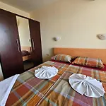 Europroperties Zlatna Kotva * Золотые Пески