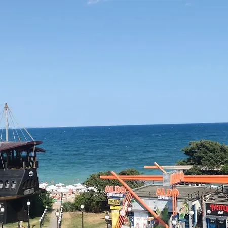 Europroperties Zlatna Kotva Апартаменты *