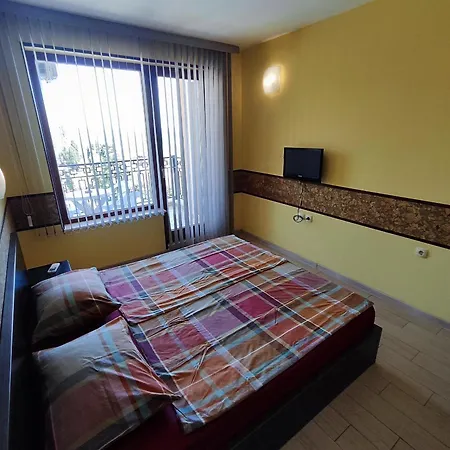 Europroperties Zlatna Kotva Apartment *