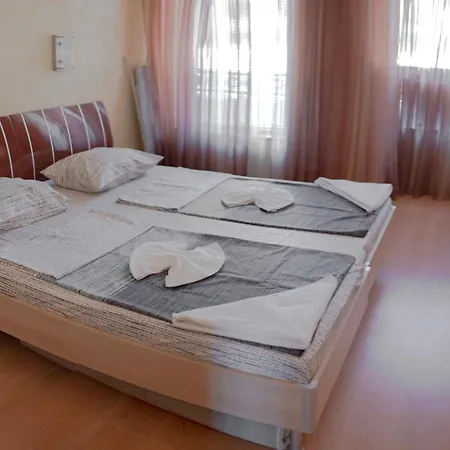 아파트 Europroperties Zlatna Kotva *
