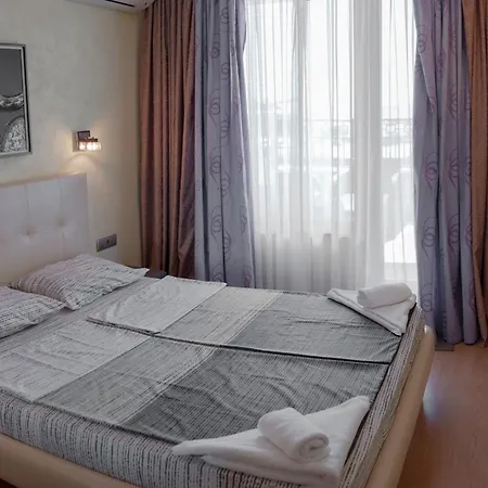 아파트 Europroperties Zlatna Kotva *