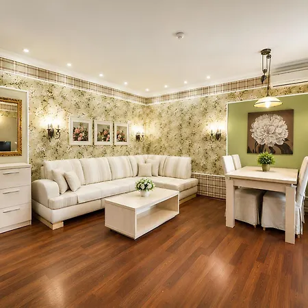 Апартамент Europroperties Zlatna Kotva