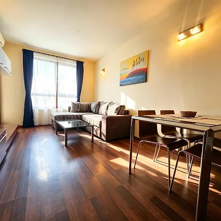 Апартамент Europroperties Zlatna Kotva Златни пясъци