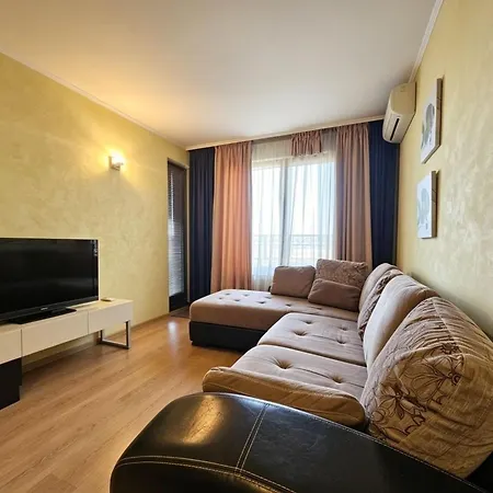 Europroperties Zlatna Kotva Lägenhet